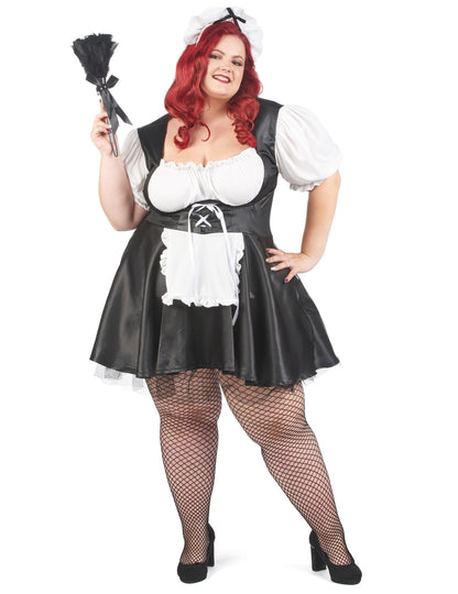 Kostým služebné pro plnoštíhlé ženy