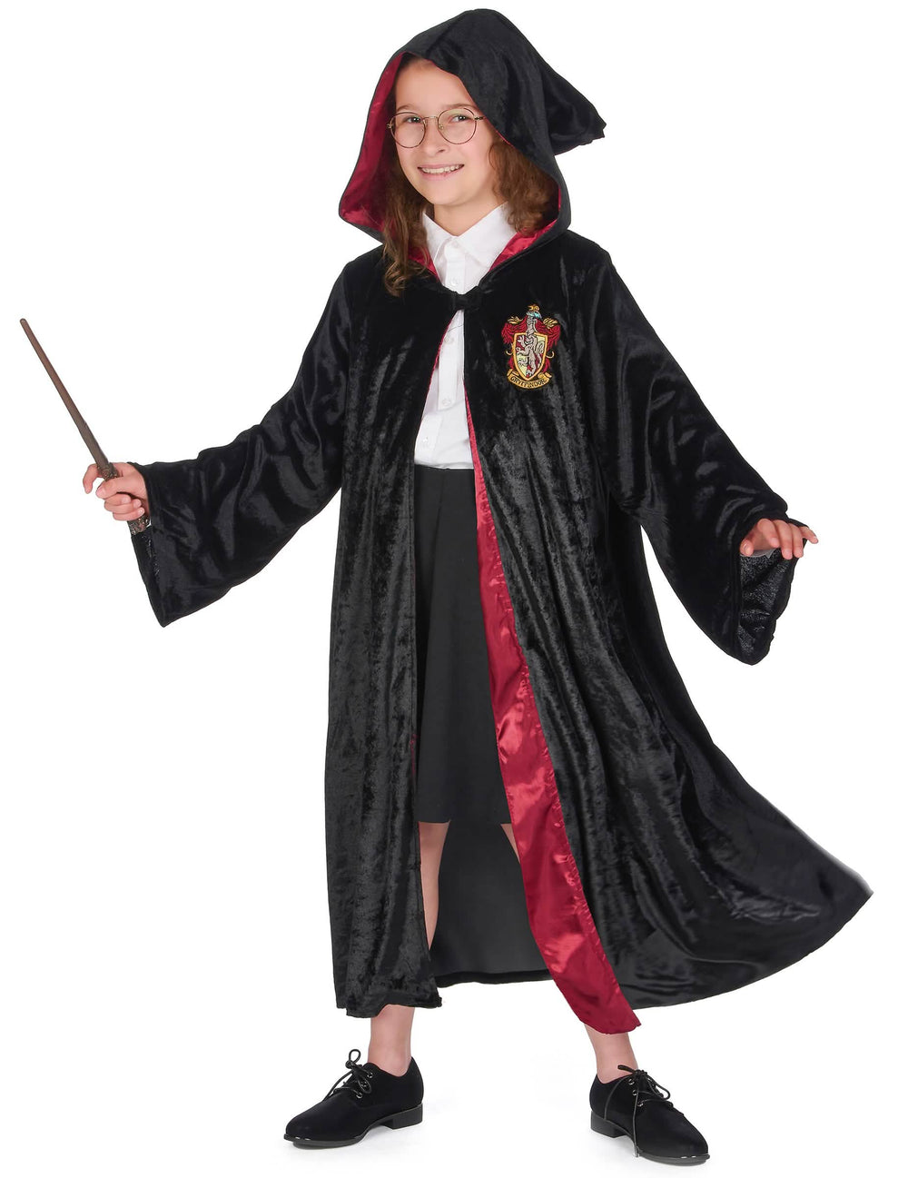 Pohled s kapucí a hůlkou na luxusním kostýmu šatů Harry Potter pro dítě
