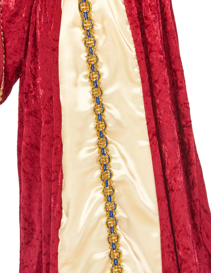 Detail zlatého a modrého lemování dětského kostýmu středověké královny