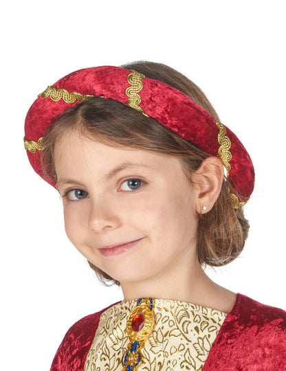 Gros plan sur la coiffe du déguisement de reine médiévale pour fille