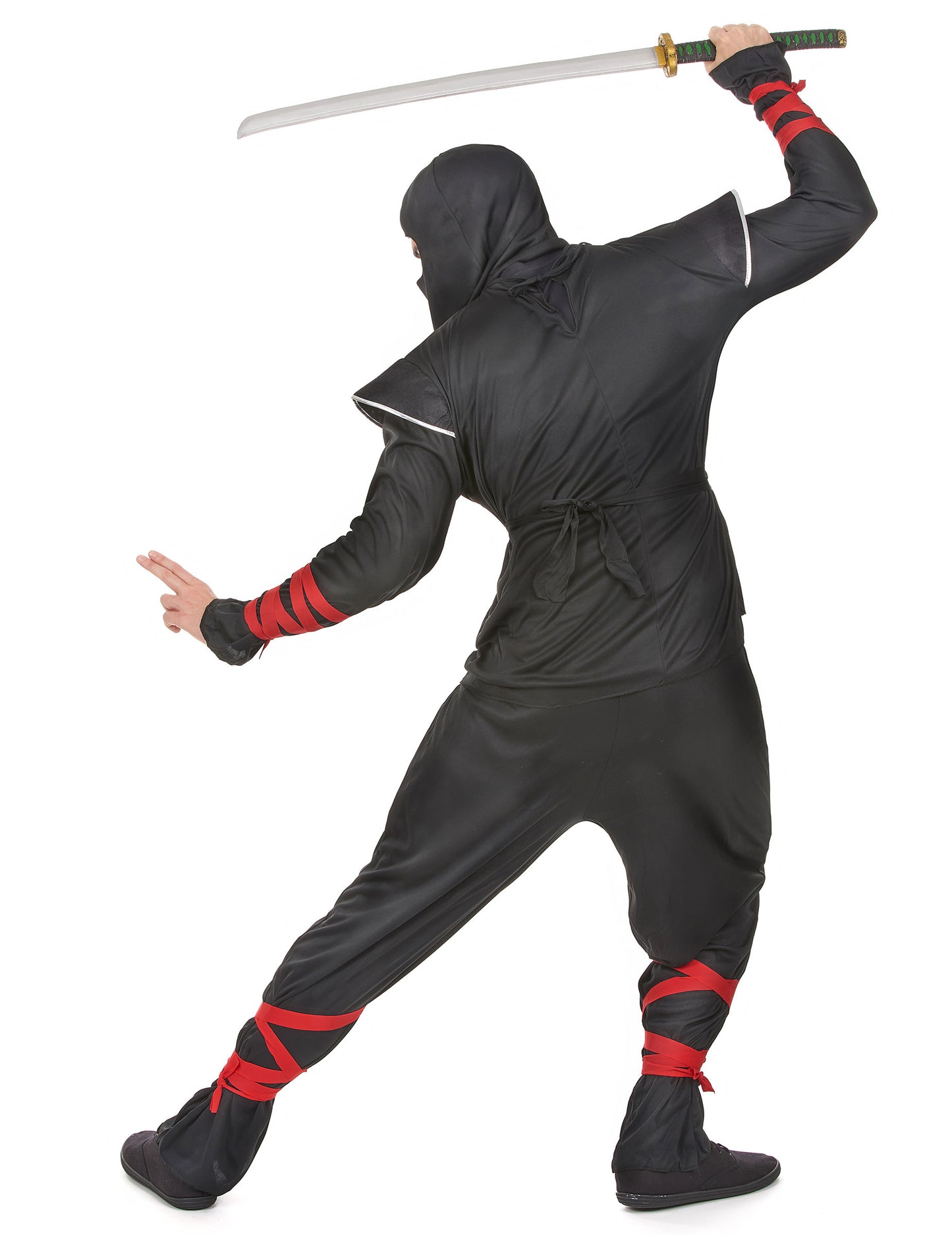 Ninja maskoval stříbrný dračí muž