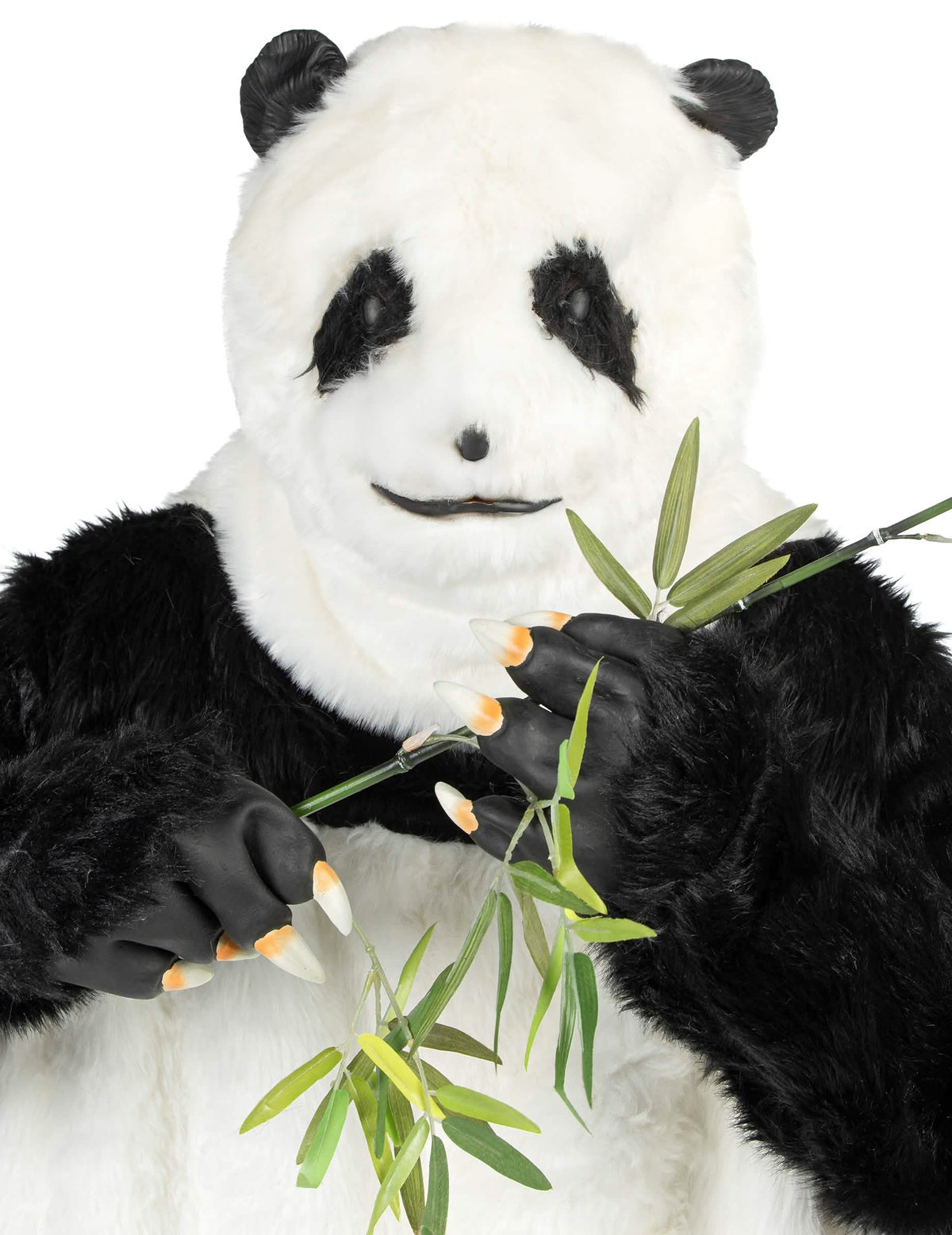 Detail na masku a bambusu dospělého pandího kostýmu