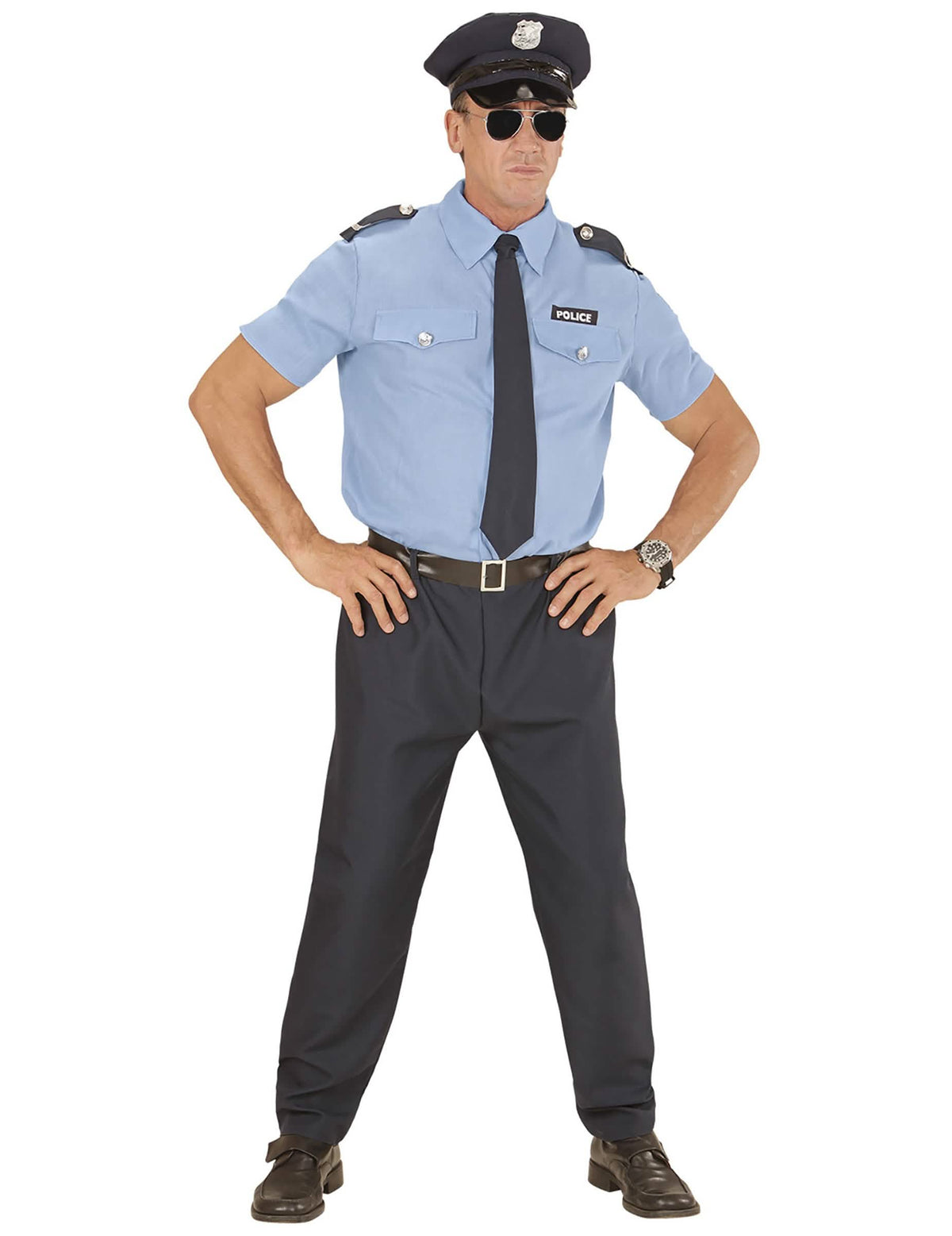 Pohled zepředu na policejní kostým
