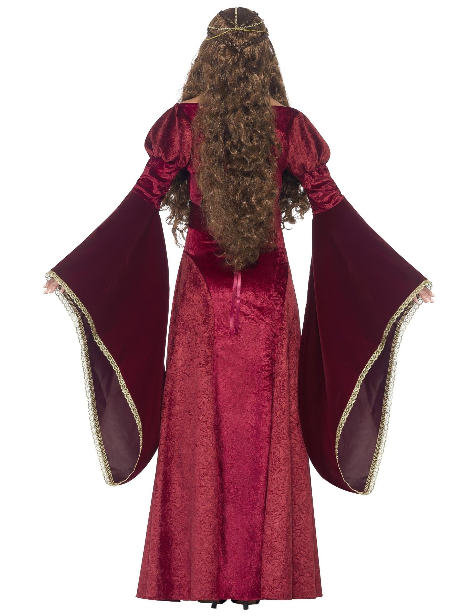 Pohled zezadu na středověký královský kostým