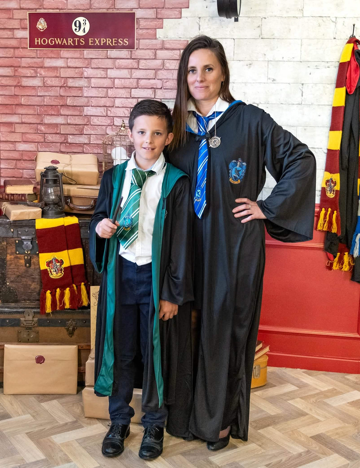 Záběr kostýmu čarodějnických šatů Havraspár Harry Potter™