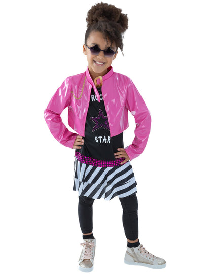 Rocková hvězda dívka maskovaná