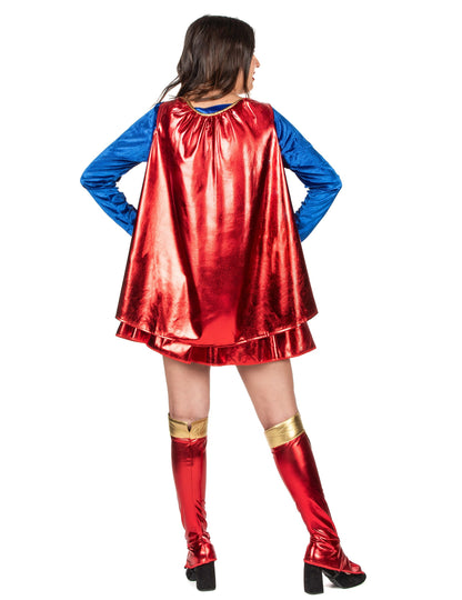 Pohled zezadu na sexy kostým Supergirl pro ženy