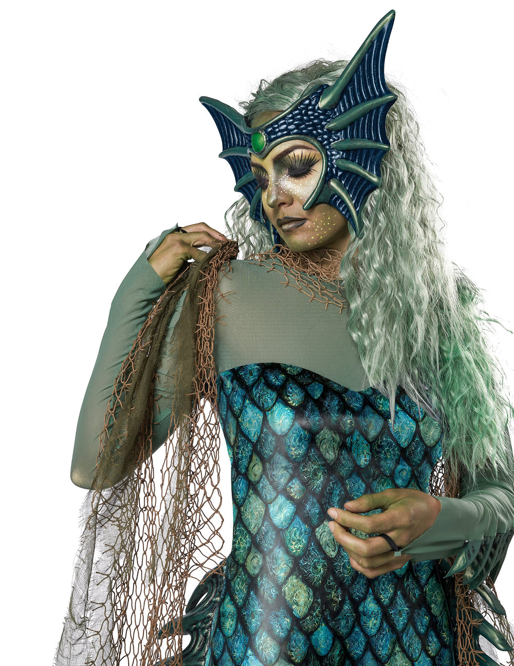 Détail de la maille effet filet du déguisement de sirène malfaisante luxe