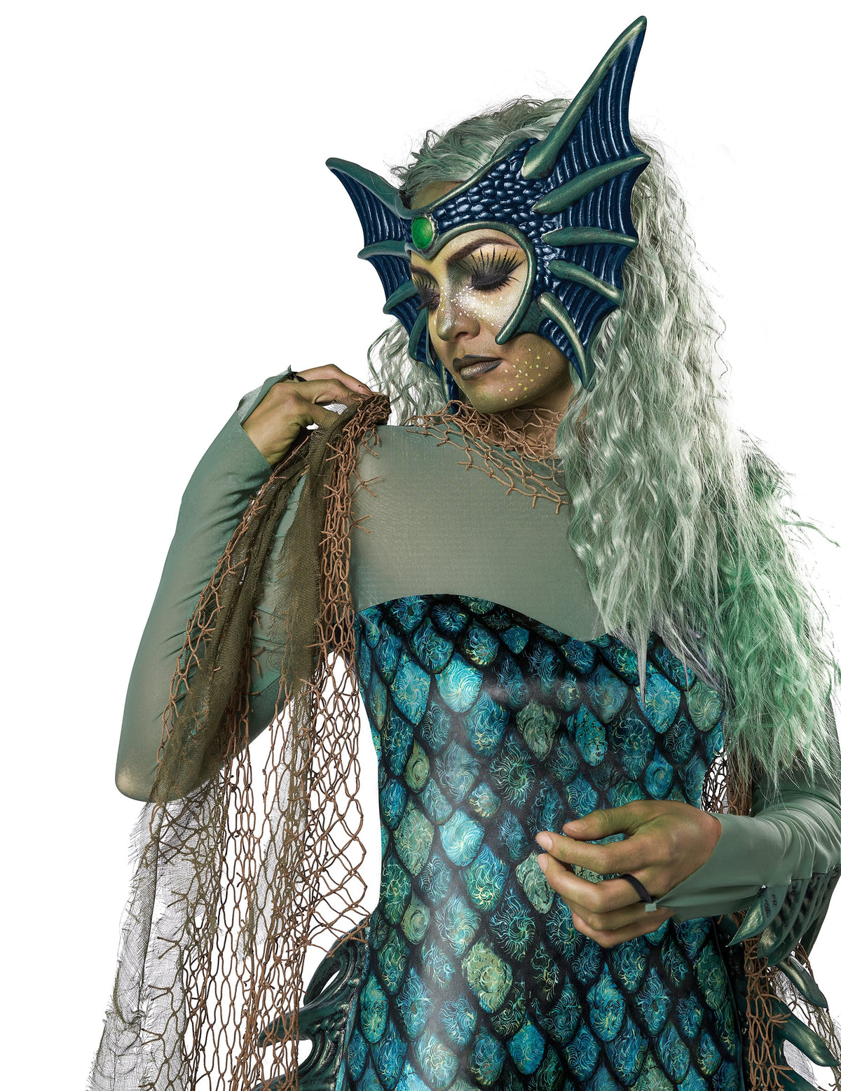 Détail de la maille effet filet du déguisement de sirène malfaisante luxe