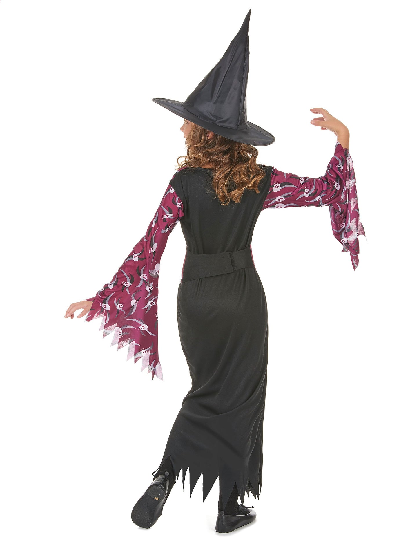 Pohled zezadu na kostým čarodějnice s kloboukem