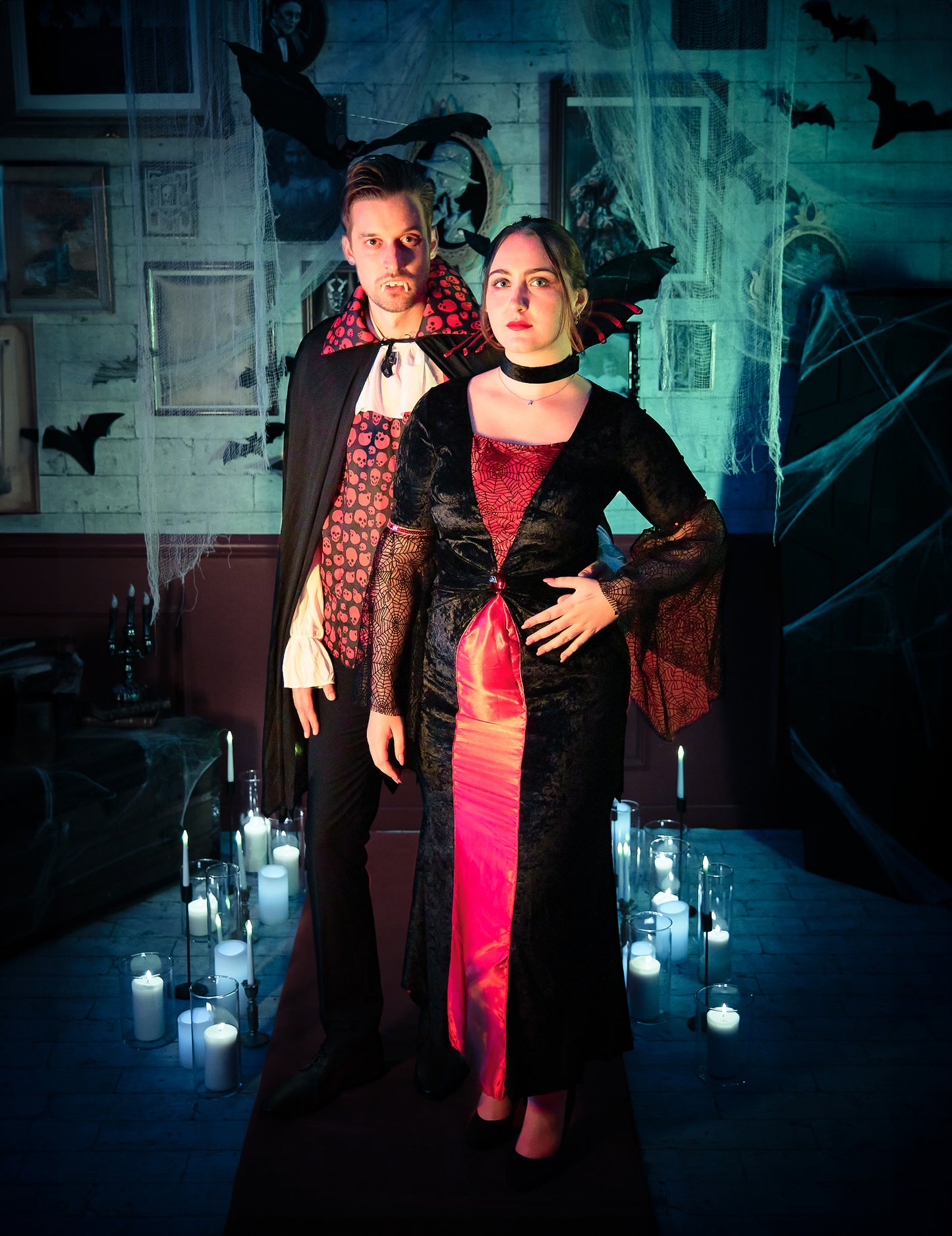 Dámský červenočerný upírský kostým