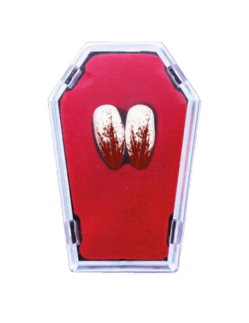 Krvavé upíří zuby