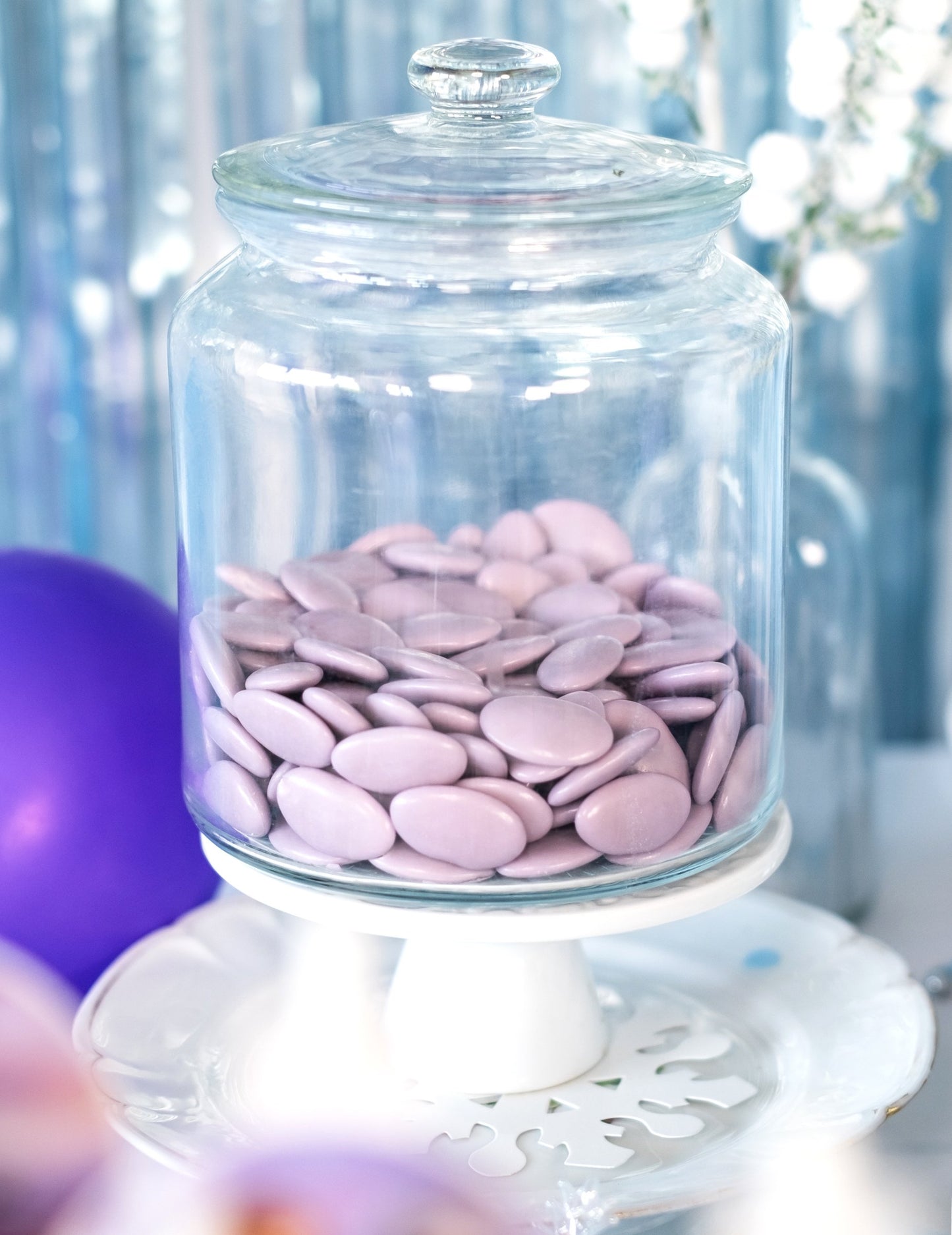 Čokoládové dražé v barvě šeříku 500 g na první přijímání 