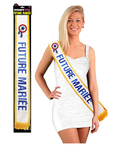 Modrý šátek pro nastávající nevěstu