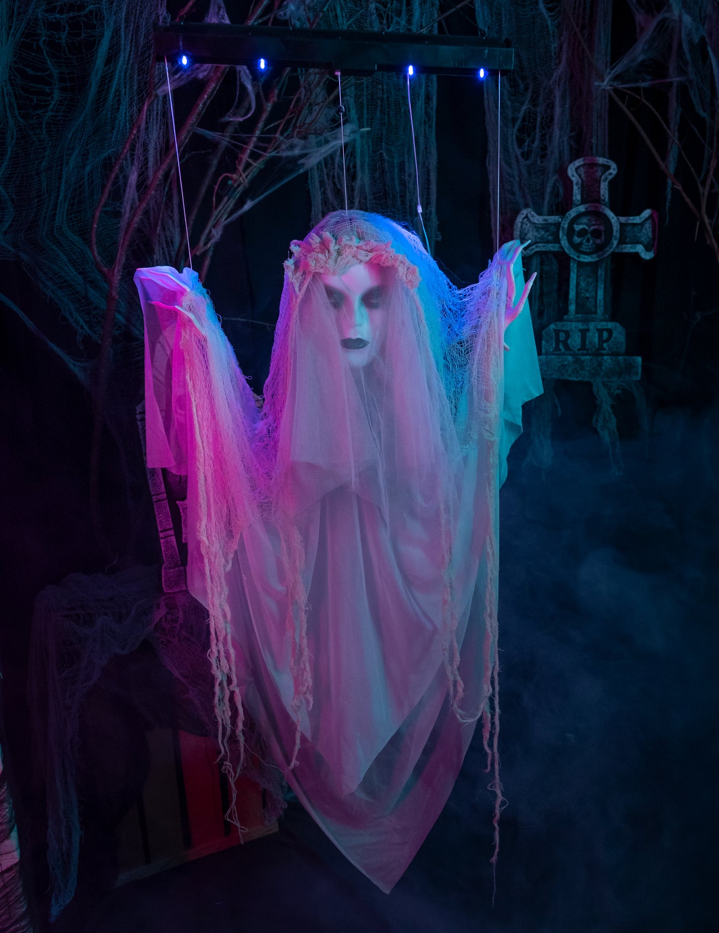 Děsivý plovoucí duch 120 cm