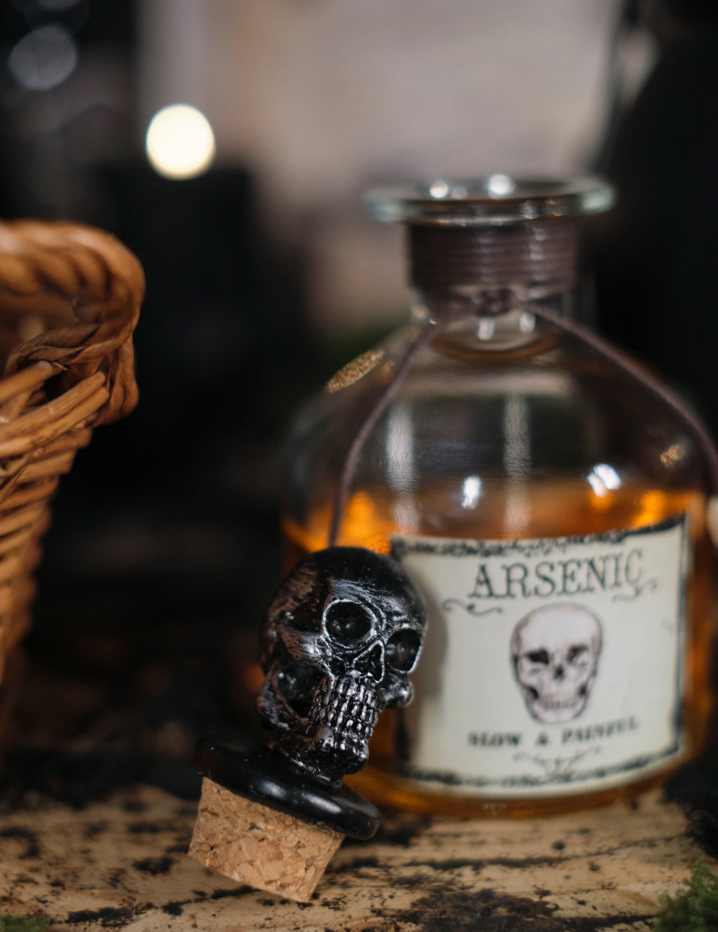 Lahvička s arsenem 16 cm