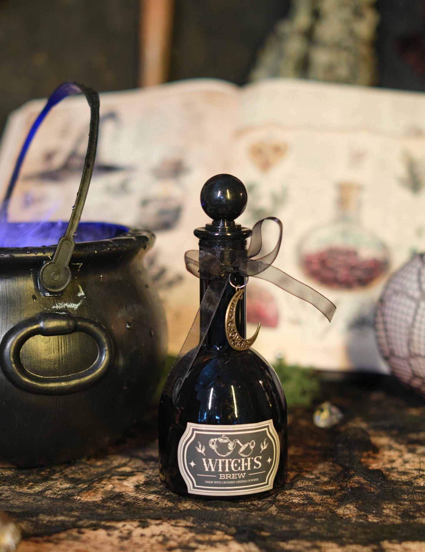 Čarodějnická lahvička černé magie 19,5 cm