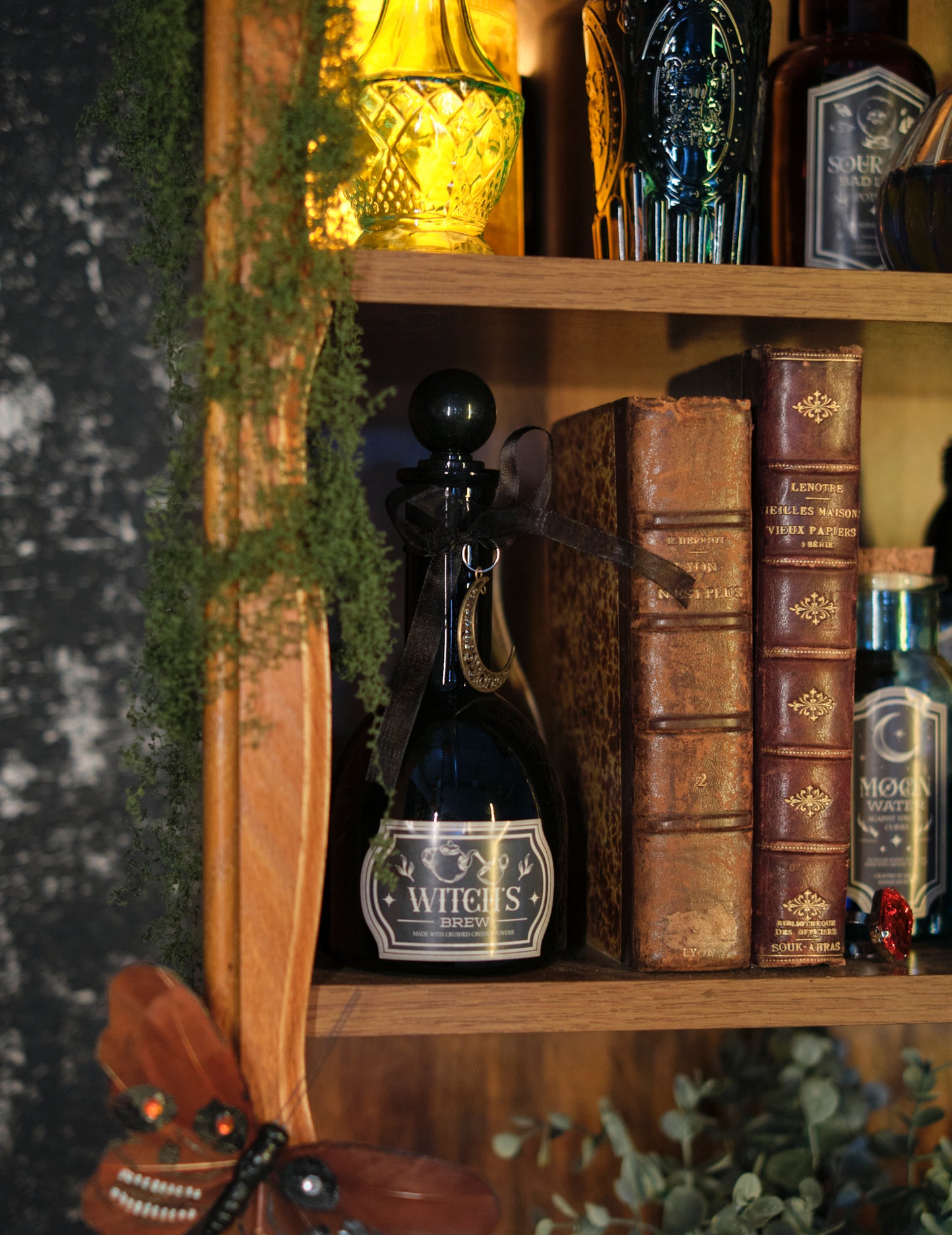 Čarodějnická lahvička černé magie 19,5 cm