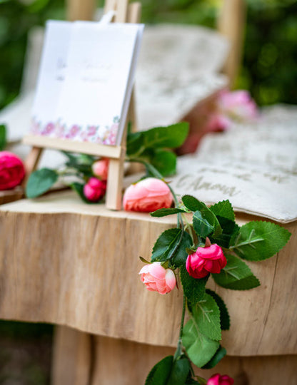 Věnec z růží a zelených listů 2,30 m na svatbu