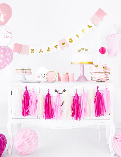 Holčička růžová a metalická kartonová girlanda 15 x 175 cm pro miminko