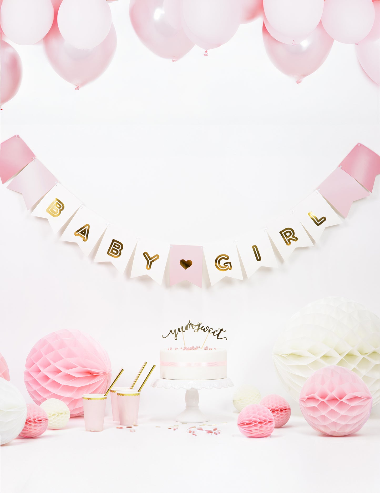 Holčička růžová a metalická kartonová girlanda 15 x 175 cm pro miminko