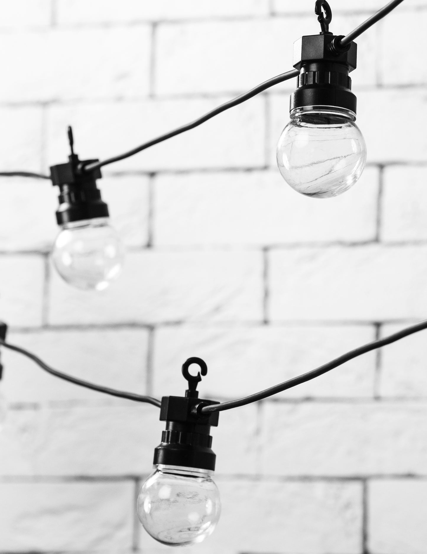Černý LED světelný řetěz ve stylu guinguette 5 m