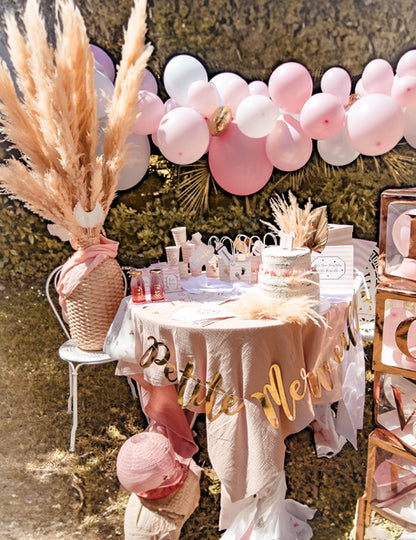 Little Wonder girlanda metalická zlatá písmena 120 cm miminko