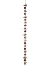 Guirlande de perles bois et pommes de pin décoration nature marron et beige avec baies rouges