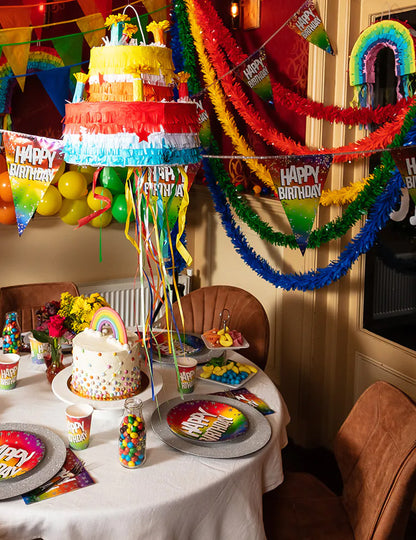 Červený girland z nehořlavého PVC plastu, délka 10 metrů 