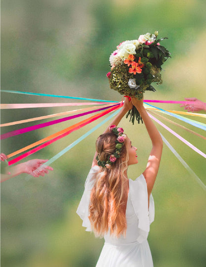 Hra se svatební stuhou