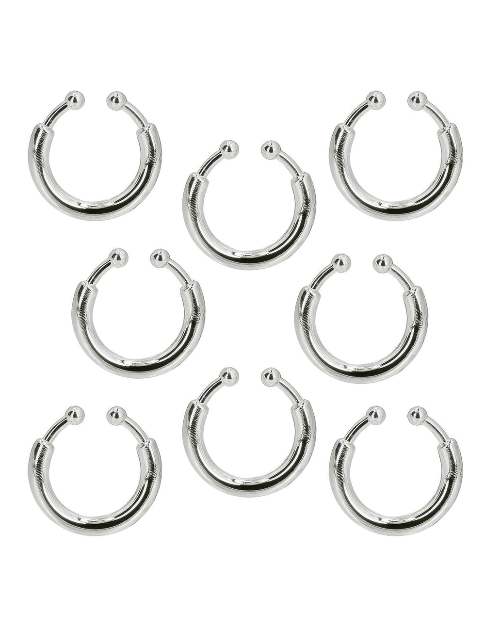 Detail 8 kroužků sady 8 piercingů ve stylu punk