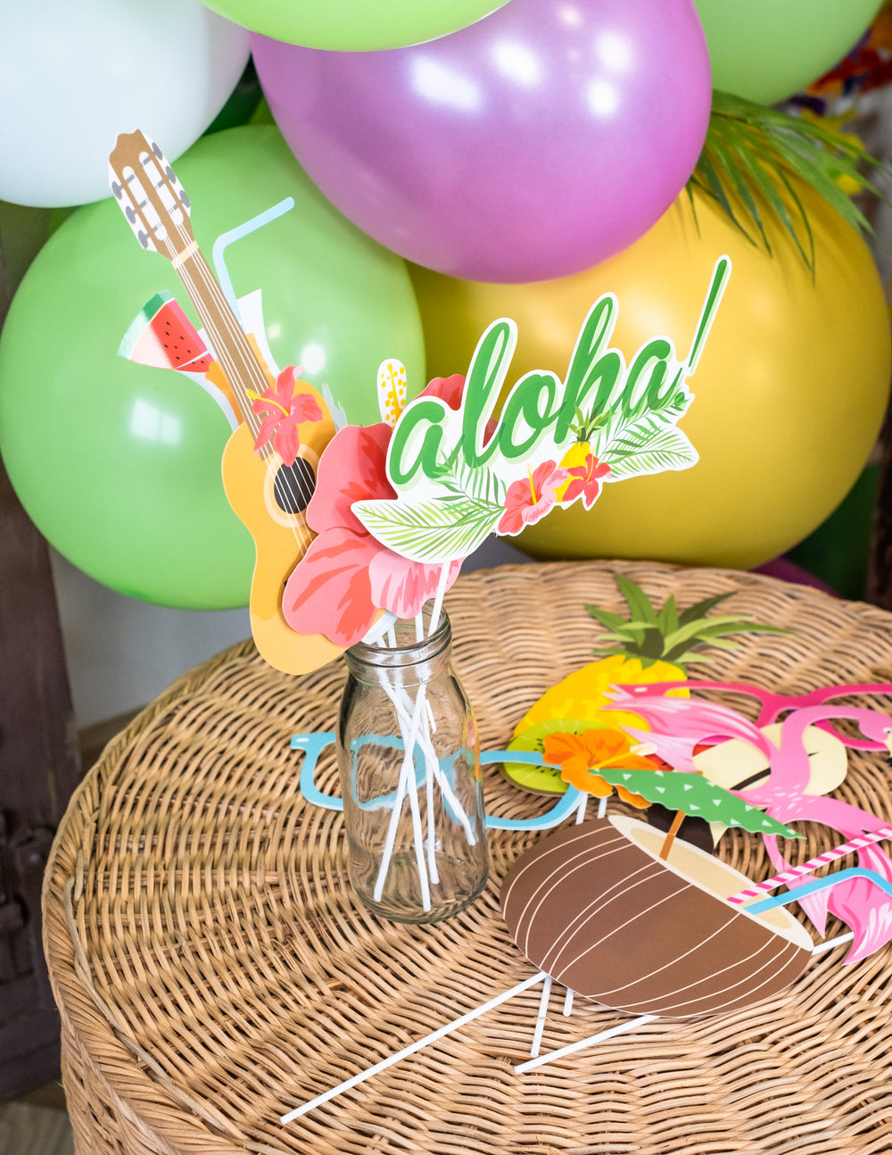 Mise en situation avec accessoires du kit photobooth Hawaï