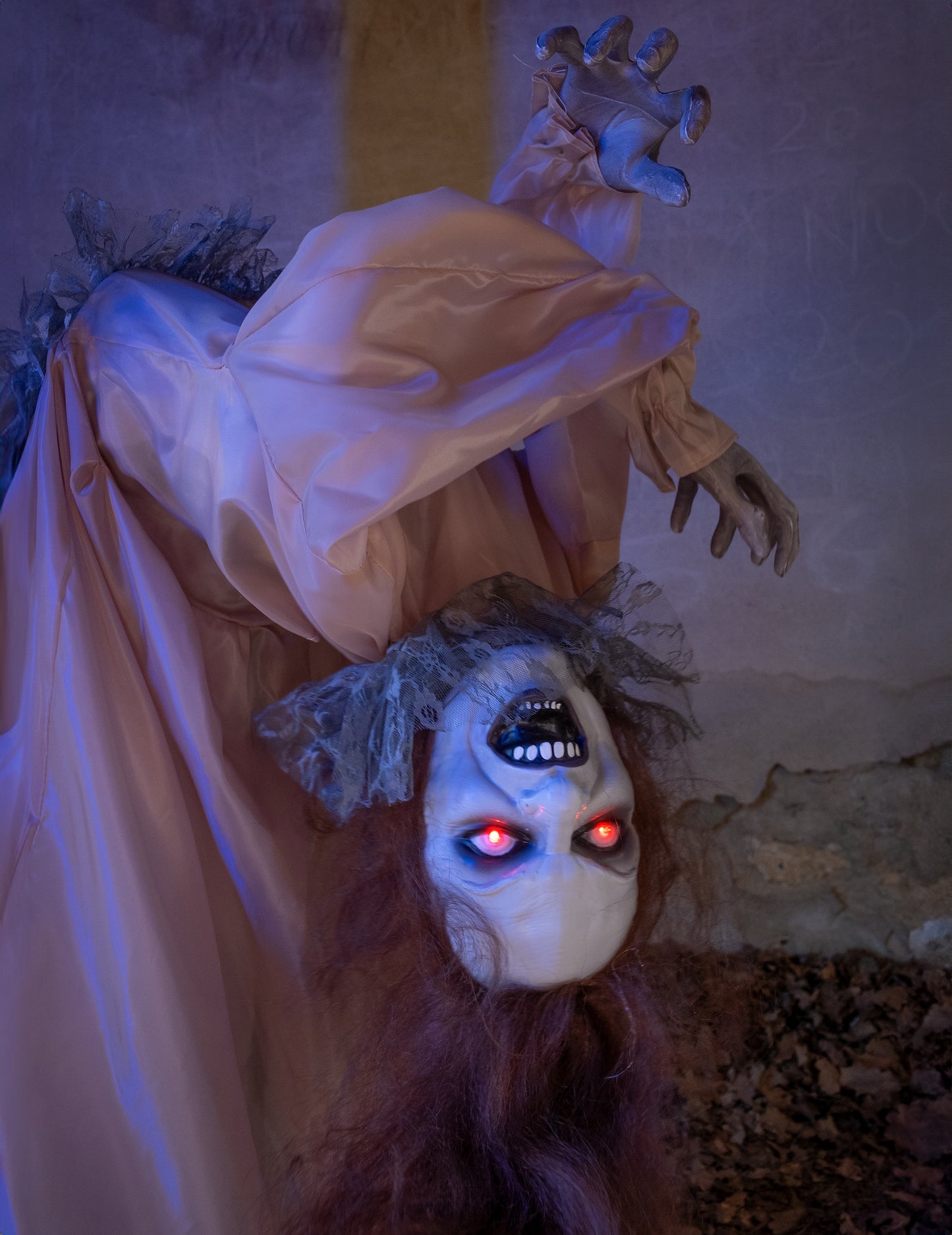 Prokletá dáma (Animovaný film) 130 cm