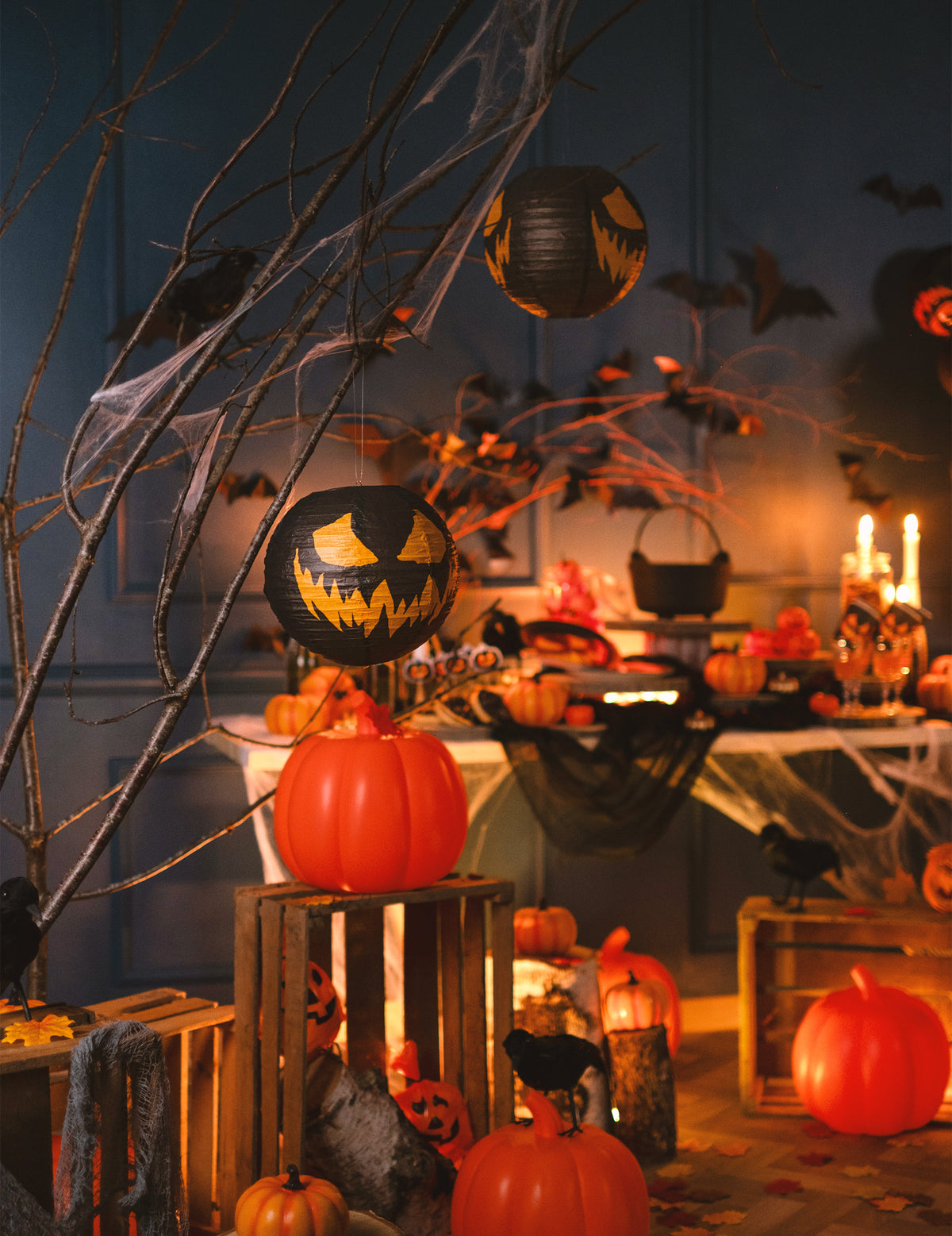 Ambiance décorative de la lanterne en papier citrouille terrifiante