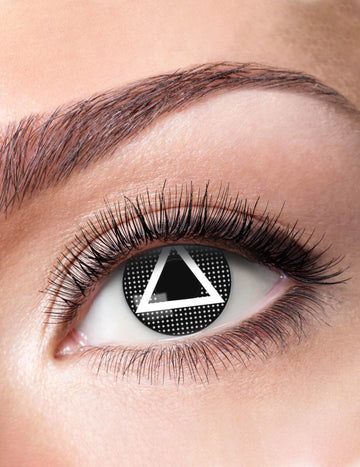 Kontaktní čočky bez předpisu, efektní trojúhelník se symbolem brankáře