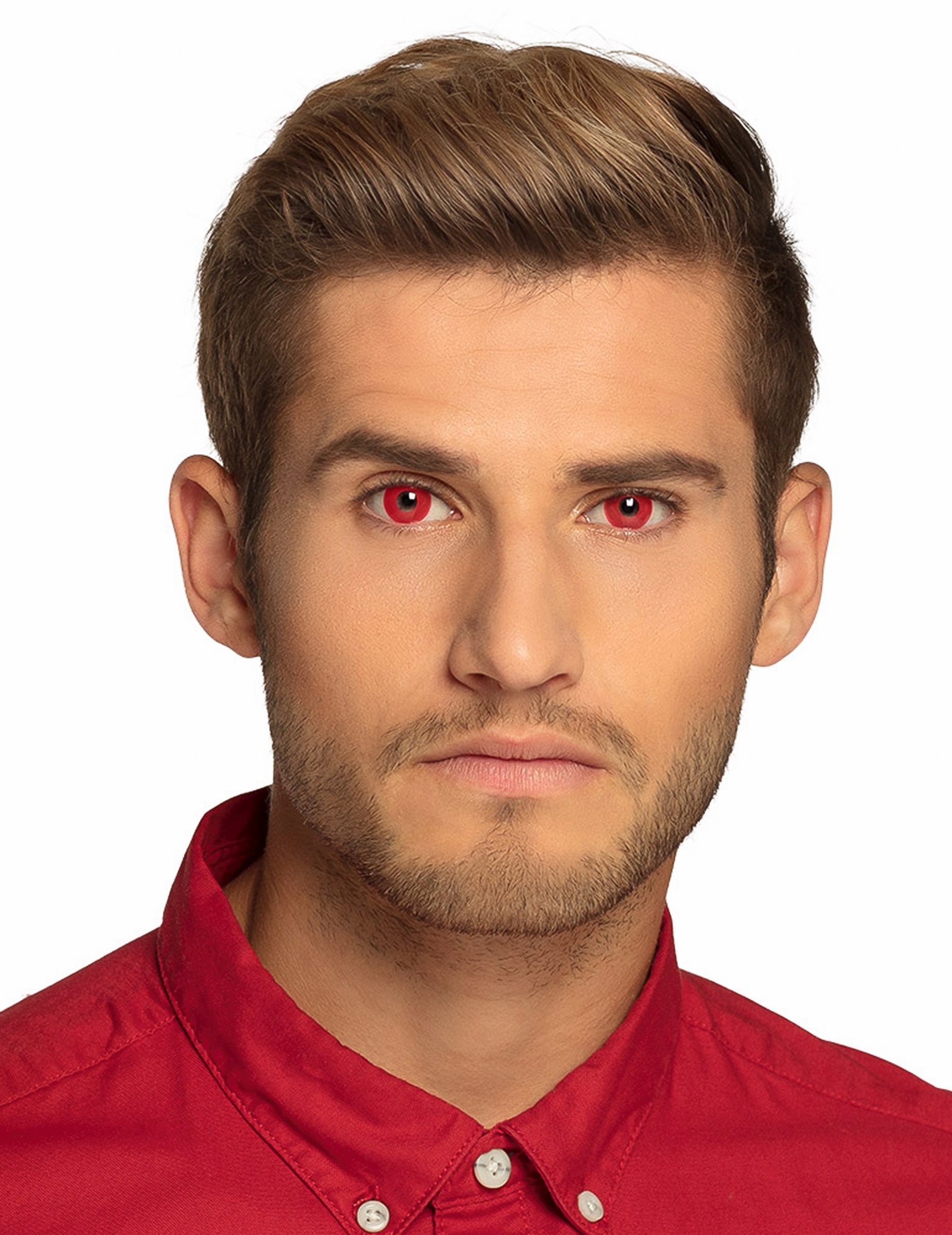 Gros plan sur le regard avec les lentilles fantaisie UV pour adulte rouge vif