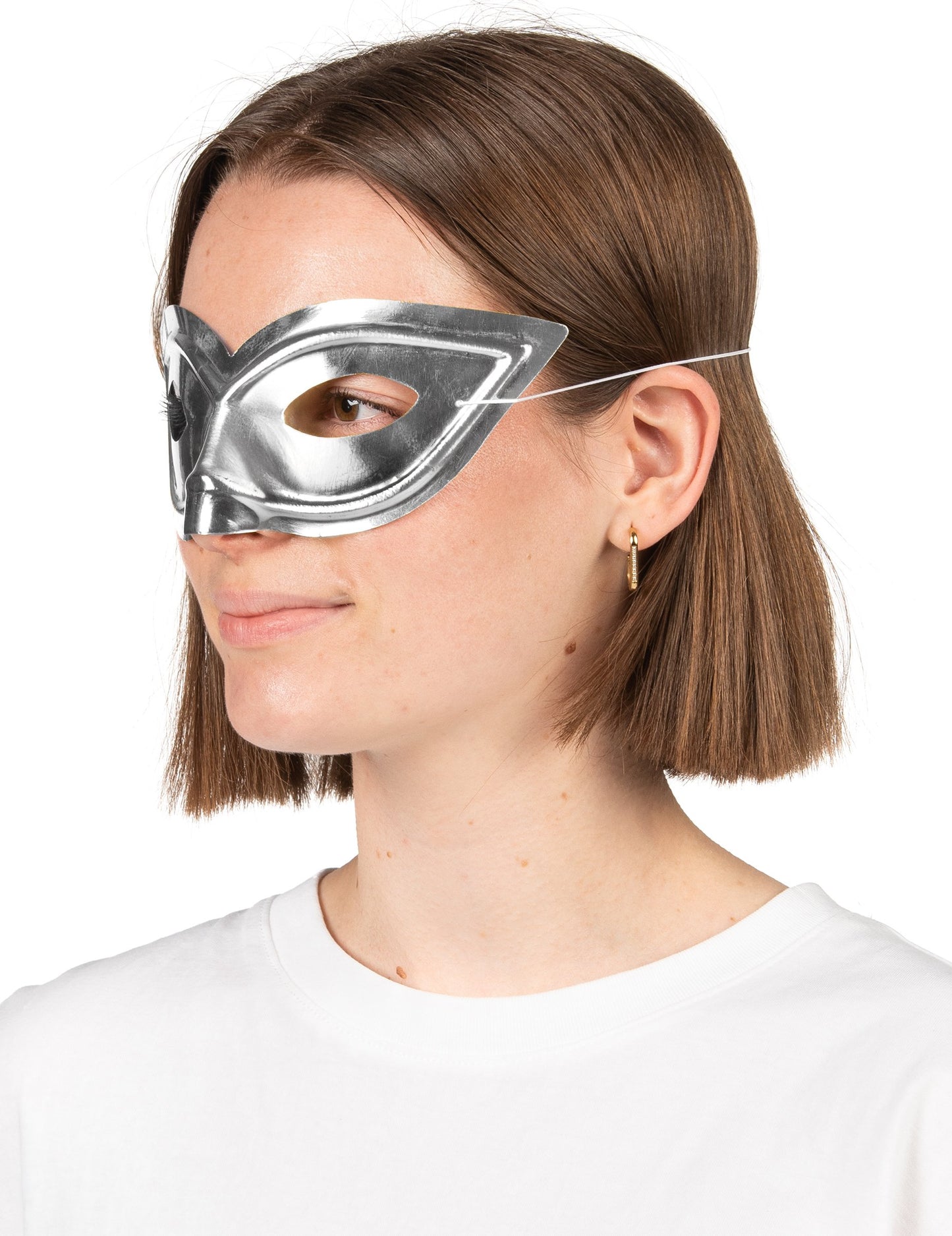 Dospělý brilantní stříbrný vlk