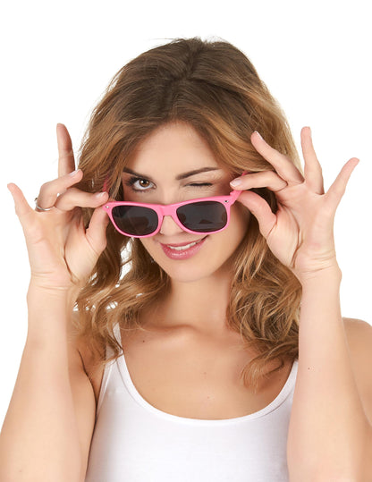 Vue de face des lunettes blues fluo