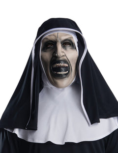 Halloweenské masky jeptišek
