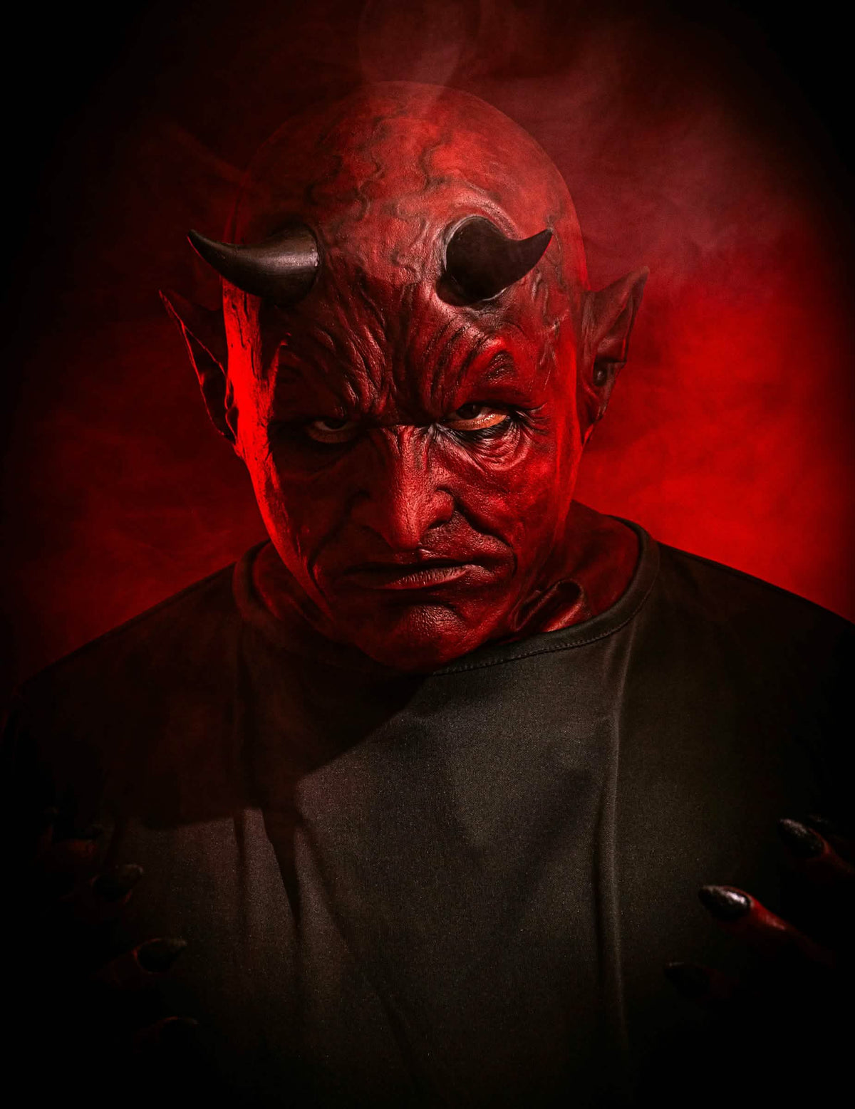 Masque hyper réaliste démon premium adulte