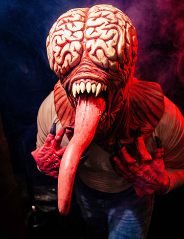 Celoobličejová maska pro dospělé monstrum s viditelným mozkem