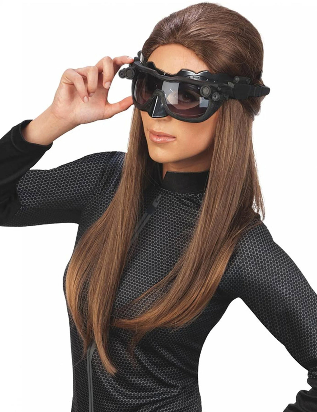 Vue de face portée du masque luxe Catwoman The Dark Night rises