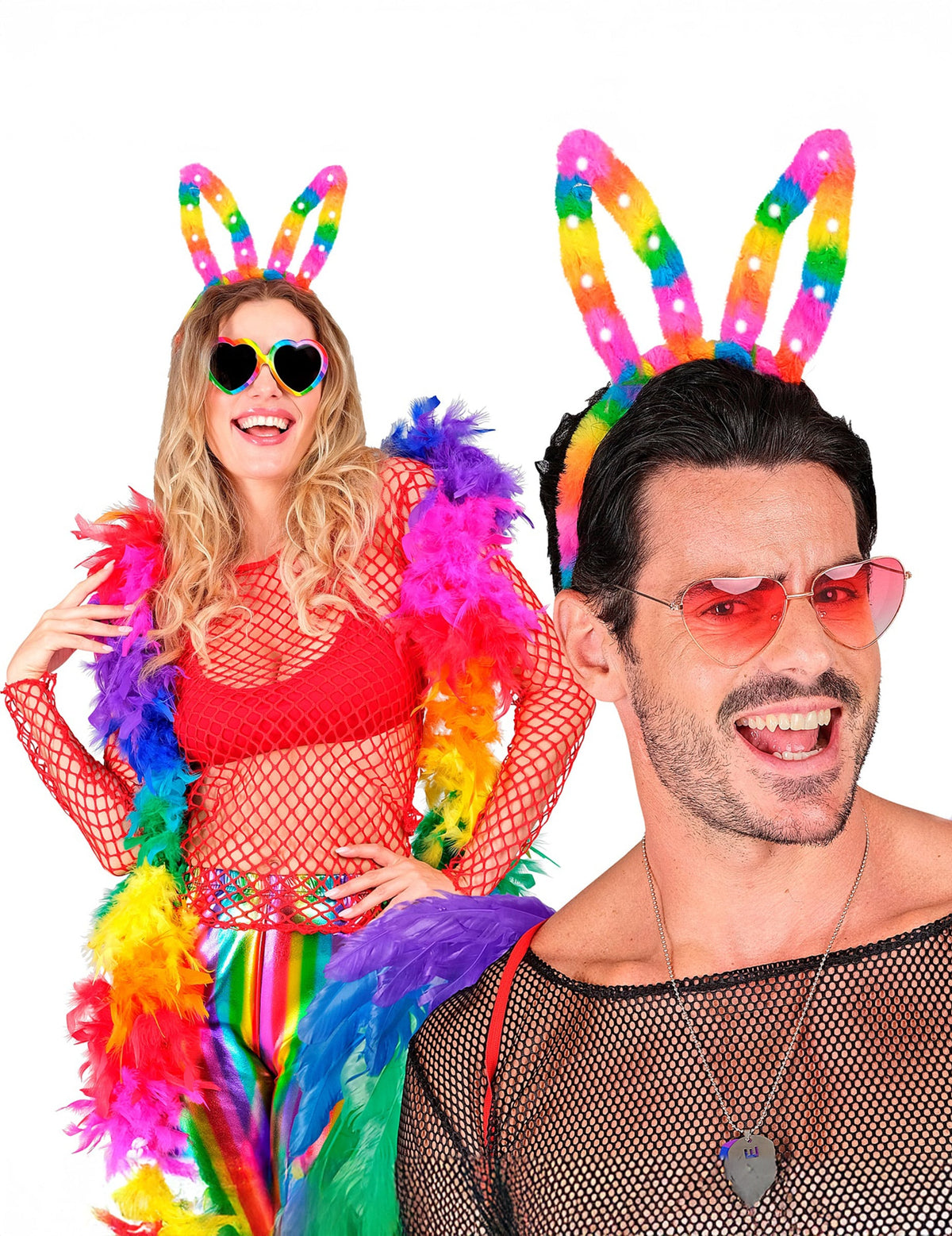 Vue portée par un homme et une femme des oreilles de lapin arc-en-ciel