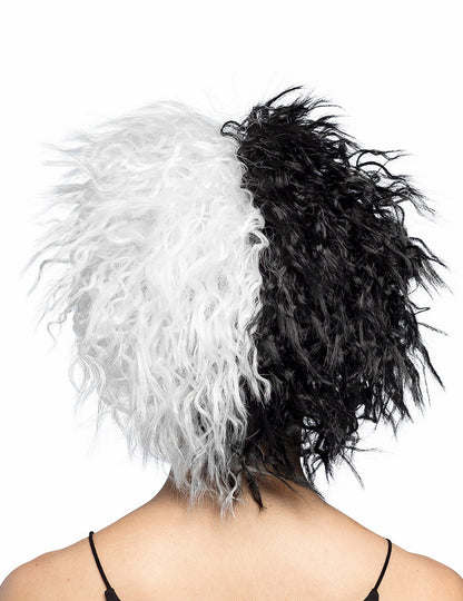 Pohled zezadu na krutou paruku