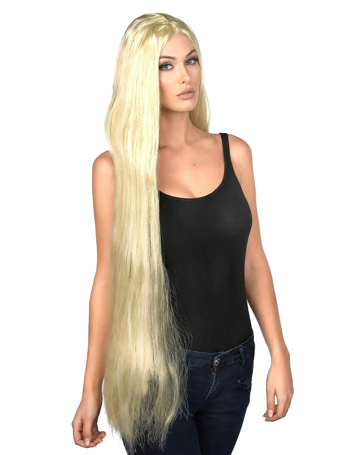 Pohled ze tří čtvrtin na dlouhou blond paruku pro ženu