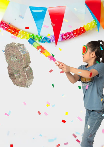 Holografická stříbrná Piñata číslo 6 40 x 28 x 8 cm ozdobit