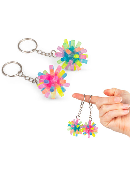 Světlý prošívaný kroužek na klíče