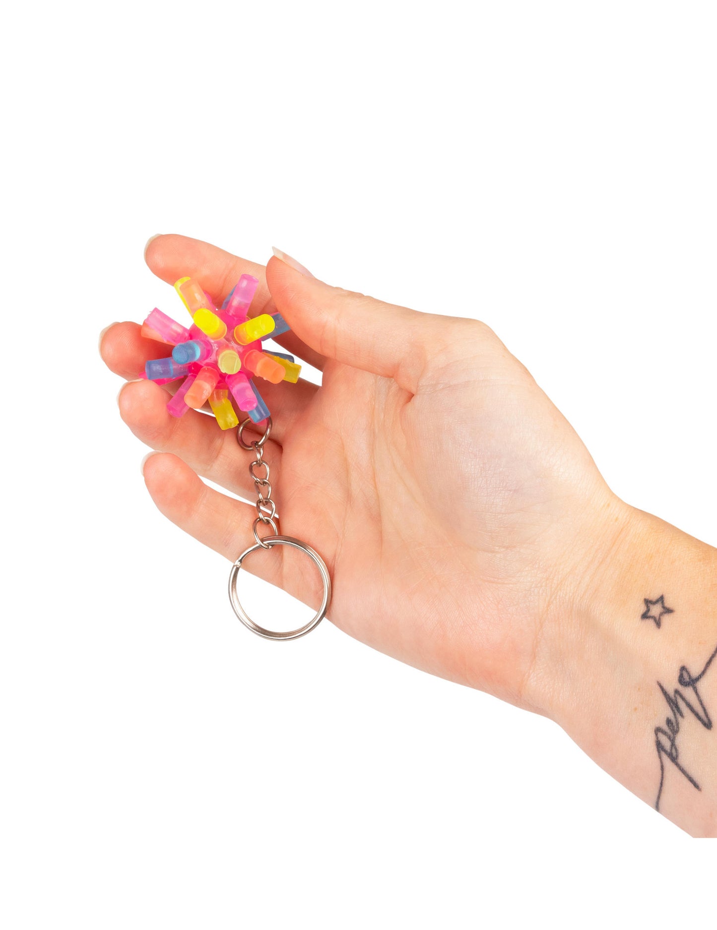 Světlý prošívaný kroužek na klíče