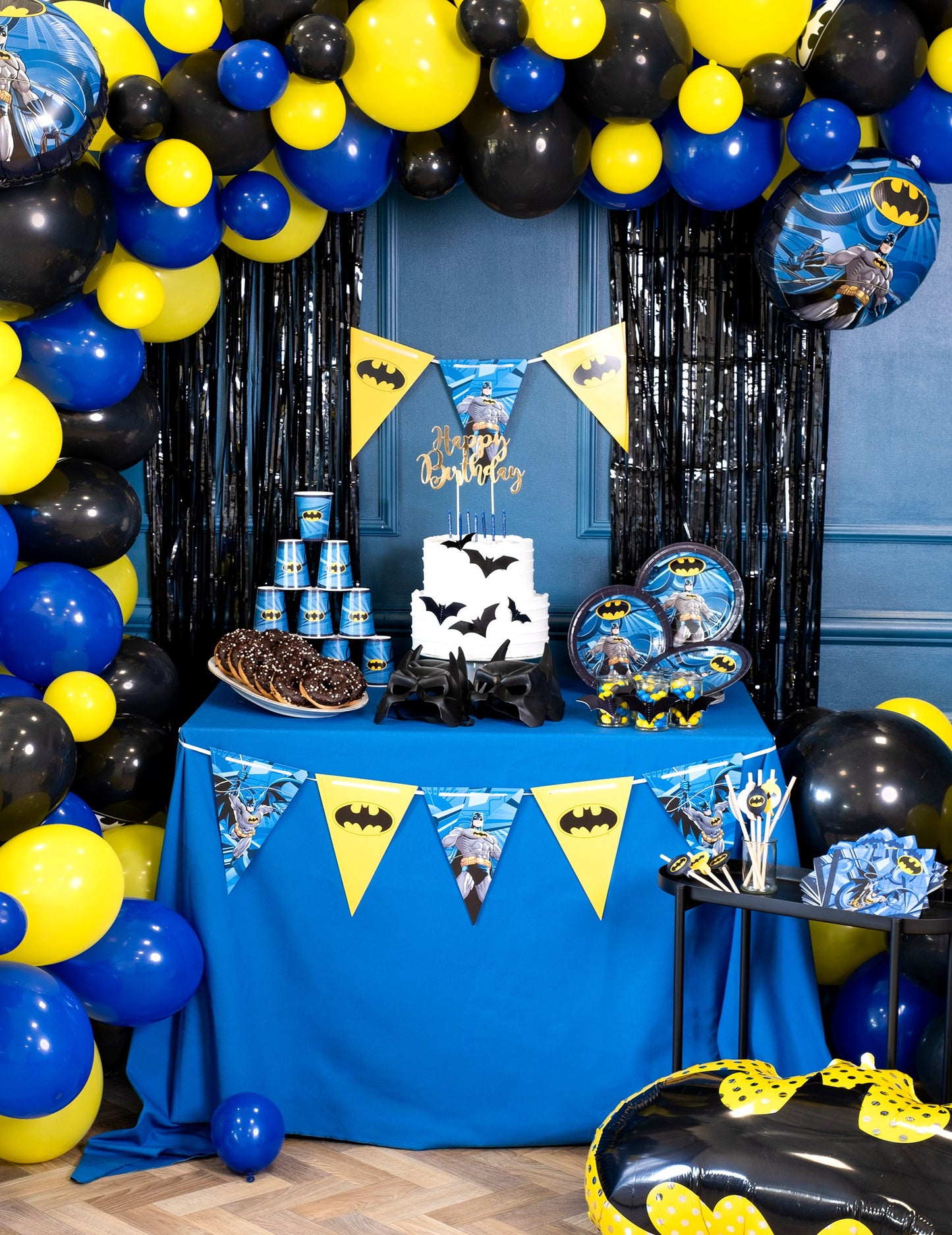 Černá třpytivá záclona 244 x 91 cm