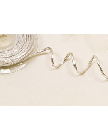 Metalická rafiová stuha se stříbrnou metalickou nití 5 m